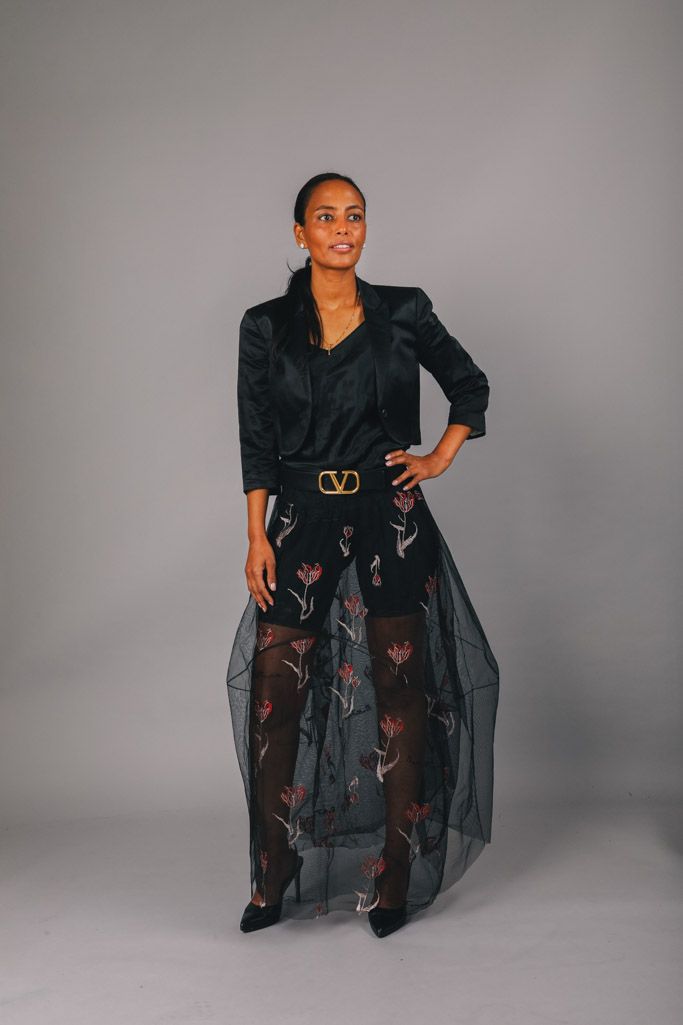 transparant kjol med brodyr