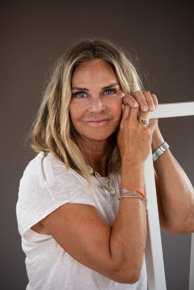 Kia cohn Linde - Moderator